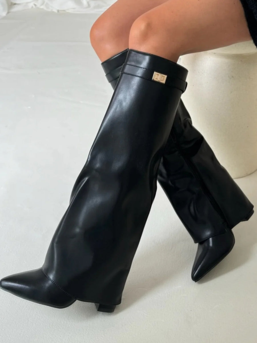 Davy | Women's Shoes in Leather with Metal Details | Everyday