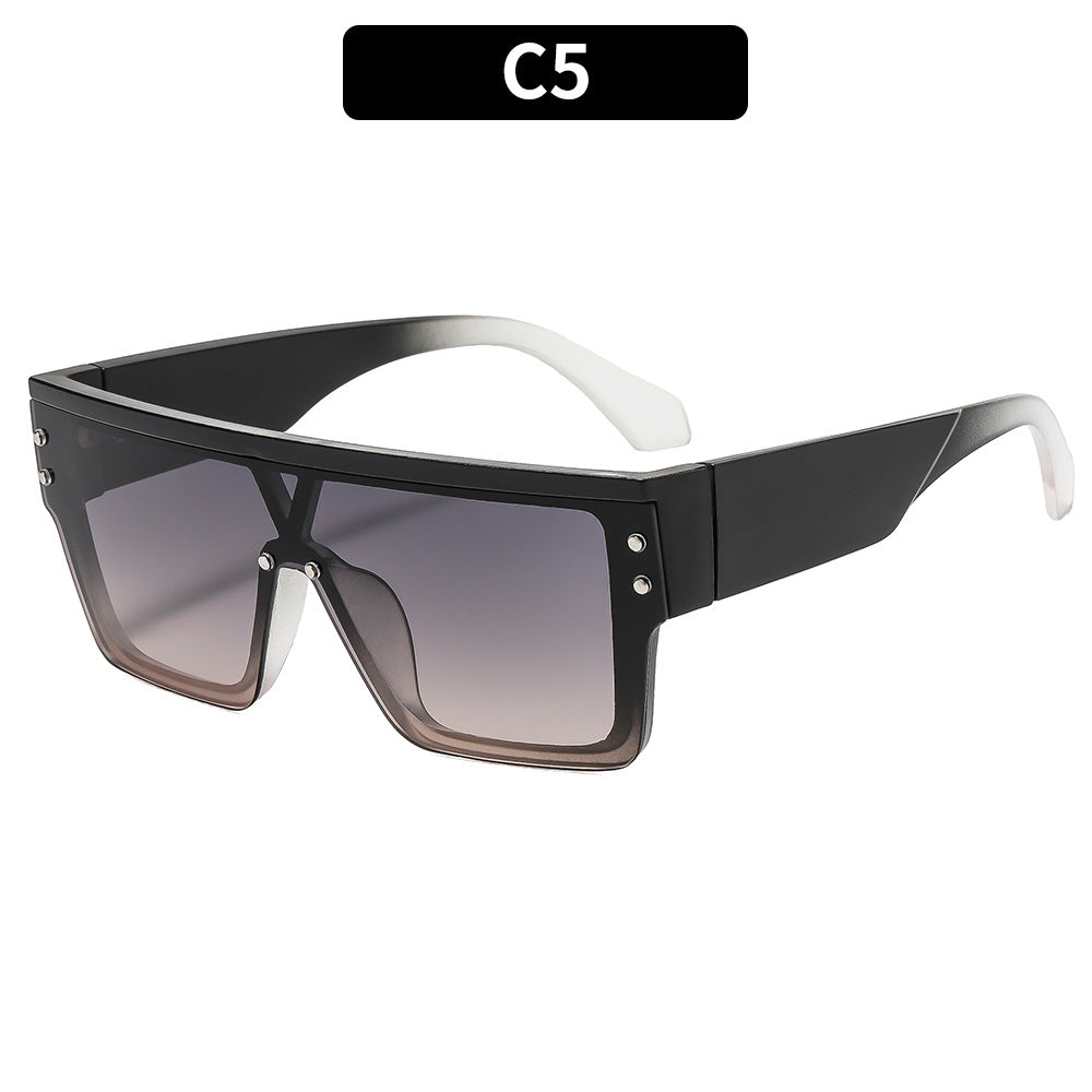 Lunettes de soleil oversize écaille de tortue au style affirmé
