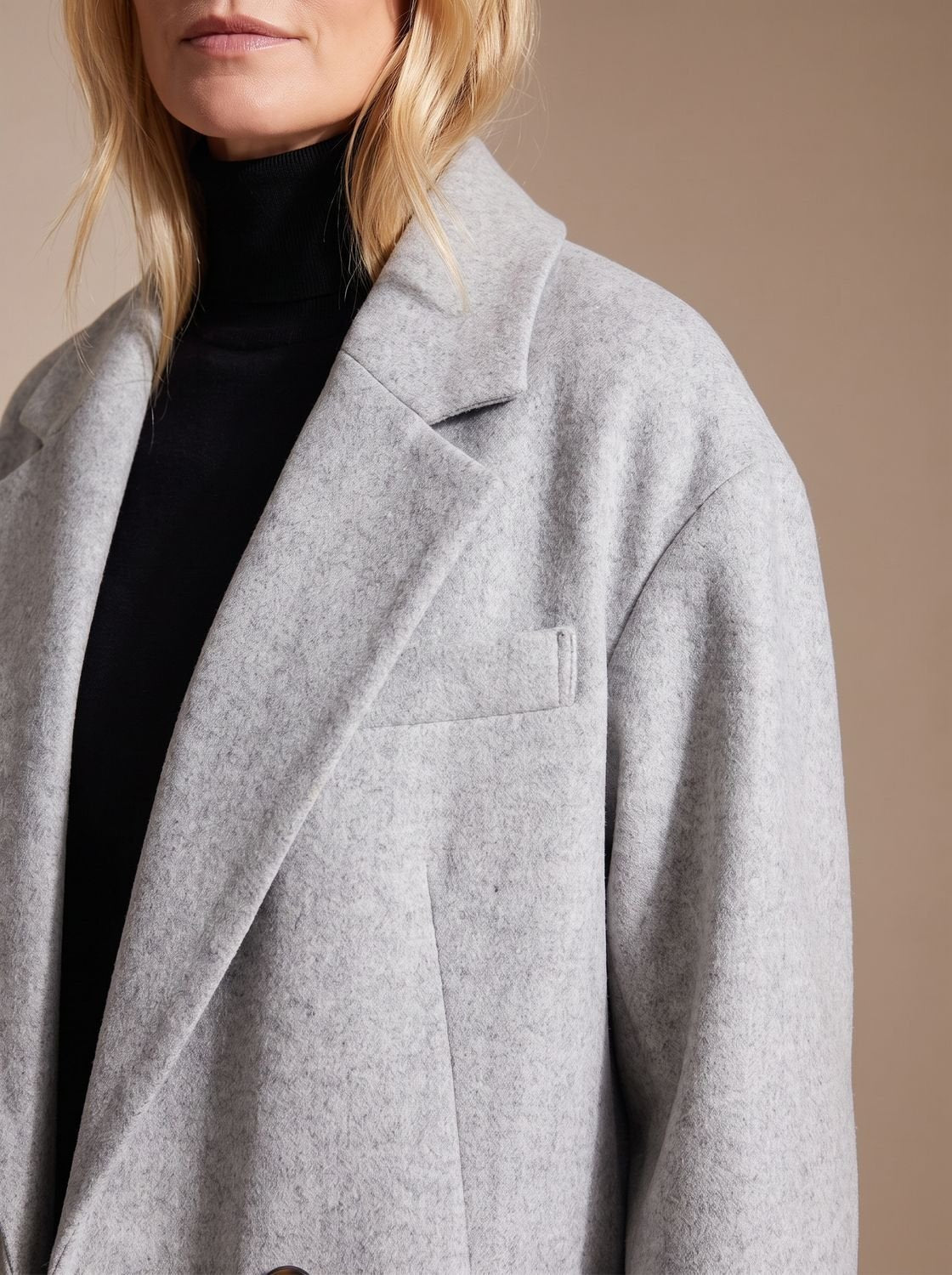 Long manteau d’hiver ajusté à double boutonnage pour femme