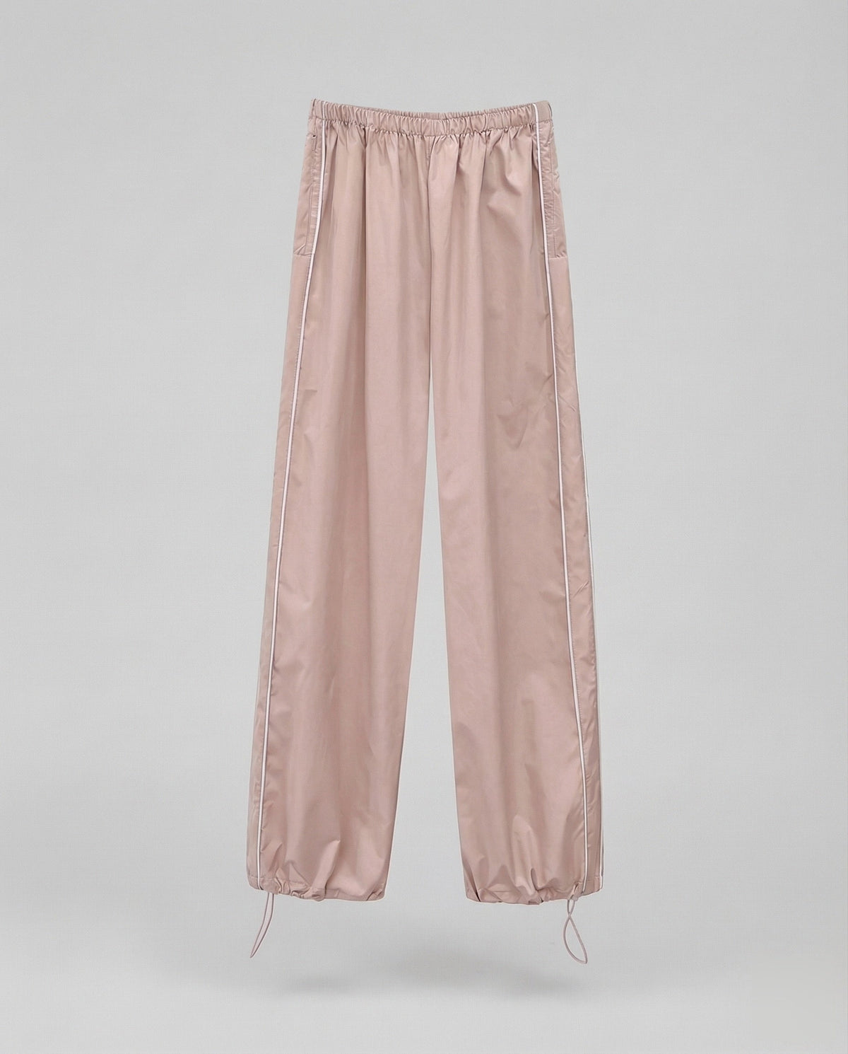 Pantalon de survêtement en nylon pour femme avec bas ajustable par cordon