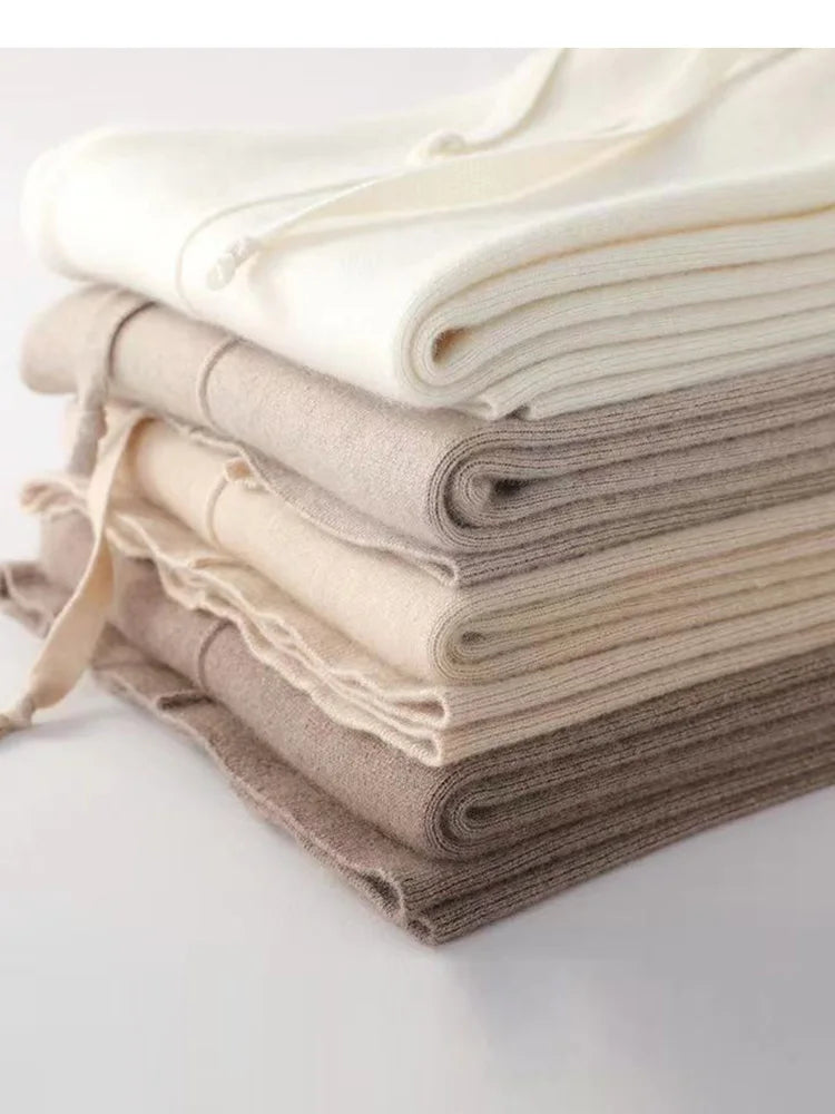 100% Cashmere High-Waist Wide-Leg Knit Trousers - Soft & Warm