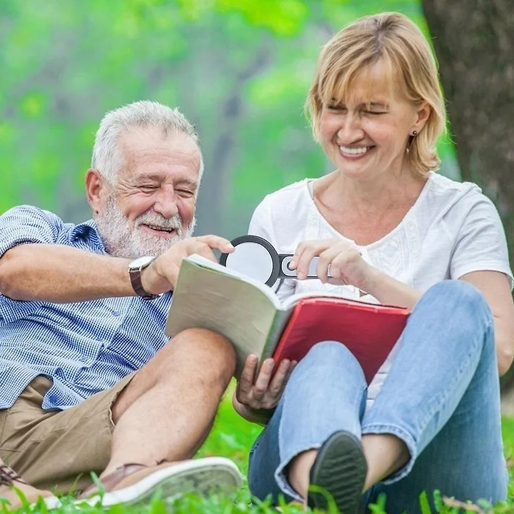 30x Portable Magnifier for Seniors - ZoomXpert