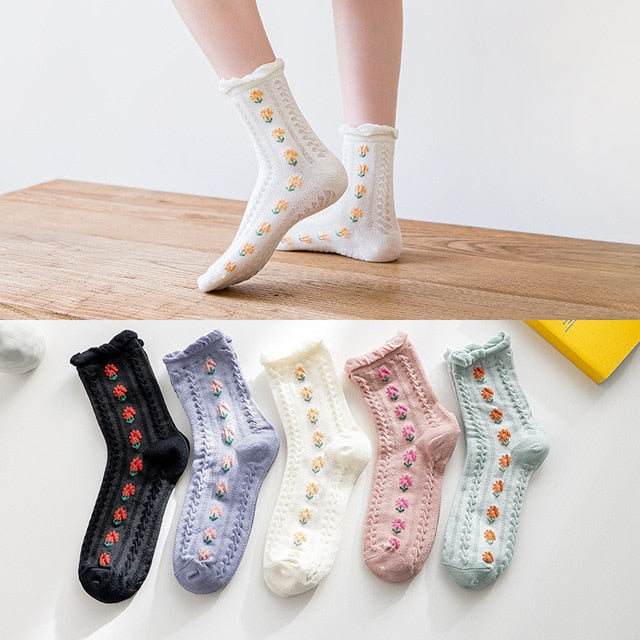 5 Pairs of Vintage-Style Floral Embroidered Socks