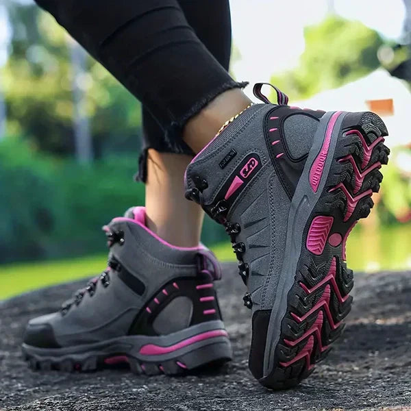 AuroraTrail Women's Wide Fit Winter Hiking Boots With Arch Support