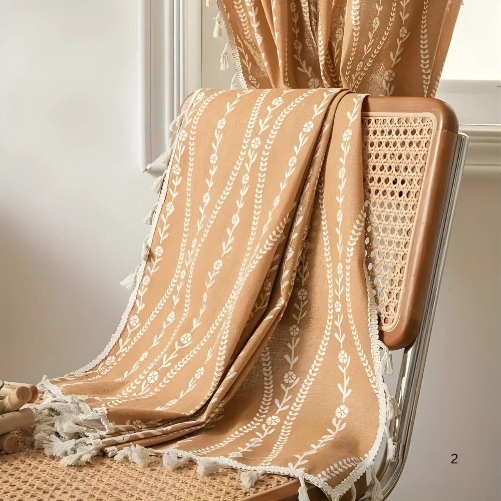 Beige Wheat-Pattern Tassel Curtain