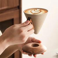Ensemble de mugs coniques