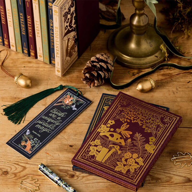 Davy | 24 Days Premium Stationery Advent Calendar | Limited "Winter Forest" Edition | 24 Exclusive Stationery Surprises | Sustainable & Plastic-Free | Includes 2025 Calendar & Accessories