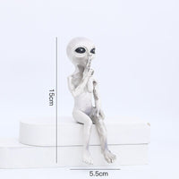 Davy | Resin Alien Figurine for Garden & Outdoor Decor