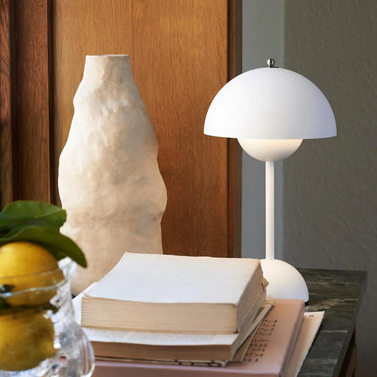 Davy | Atmospheric Dimmable LED Table Lamp