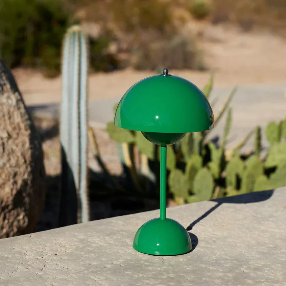 Davy | Atmospheric Dimmable LED Table Lamp