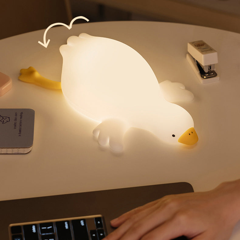 Davy | Big White Goose Tap Tap LED Night Light