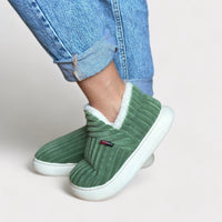 Pantuflas cálidas de la boutique Davy