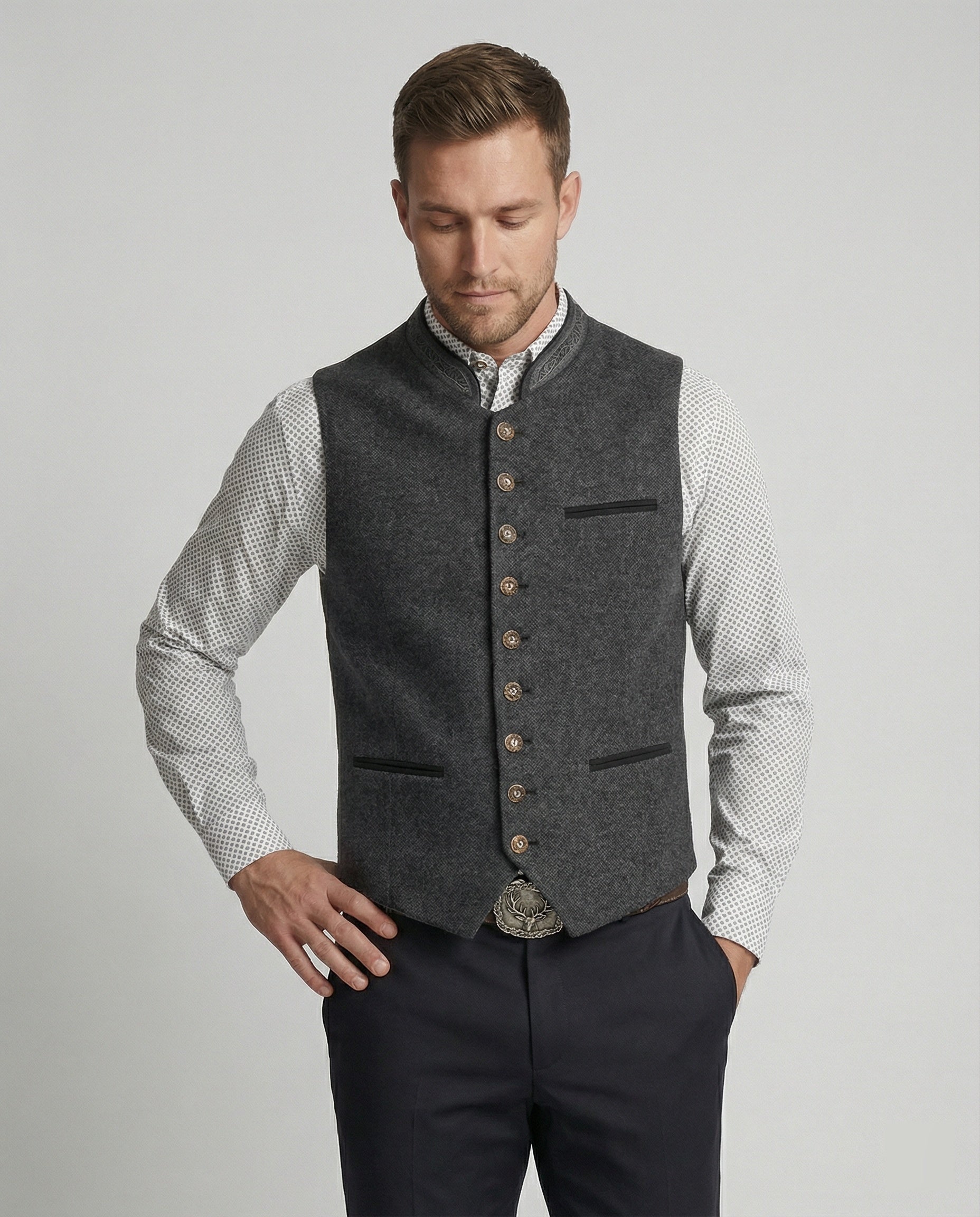 Davy - Elegant Men's Traditional Waistcoat Gray
