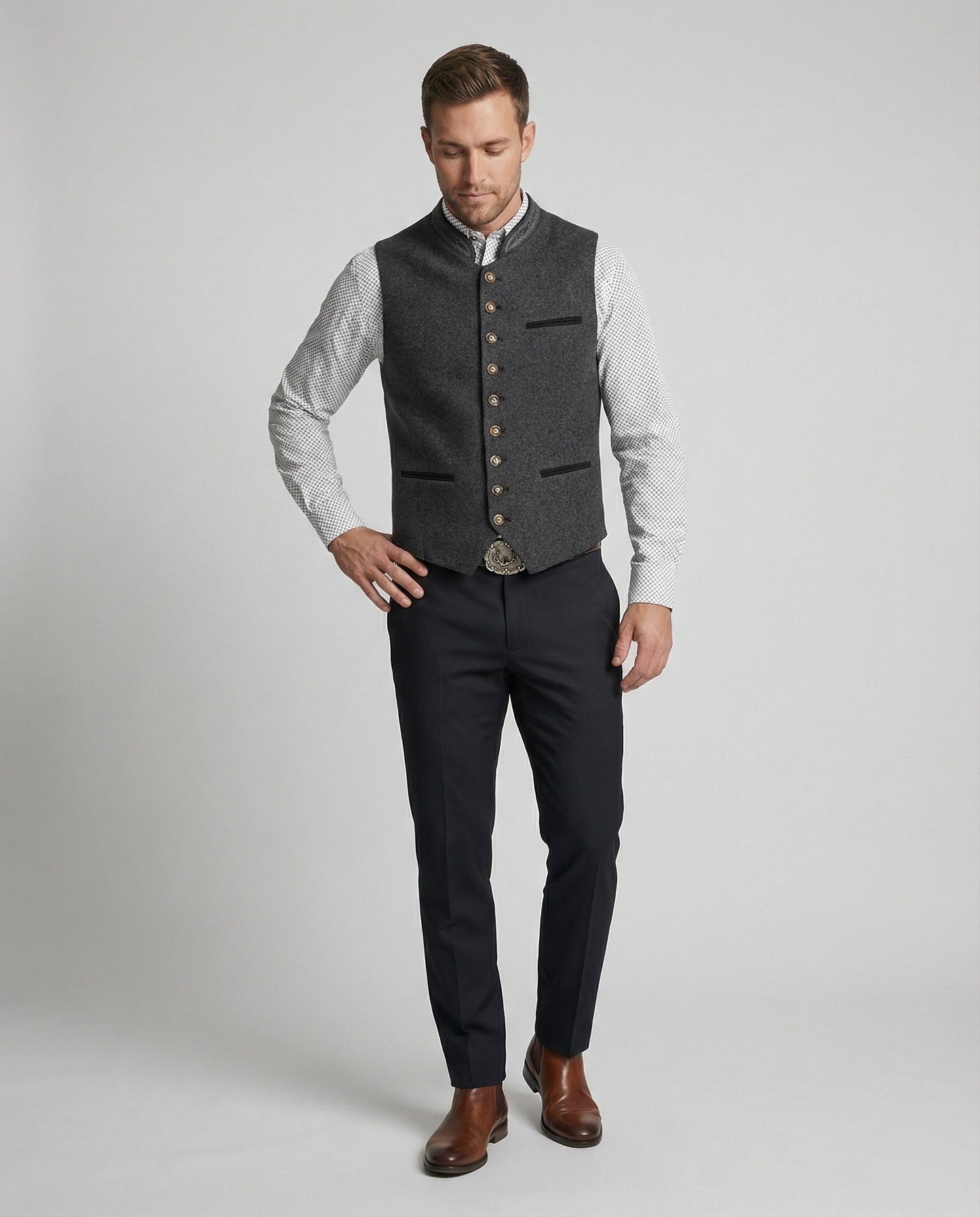 Davy - Elegant Men's Traditional Waistcoat Gray