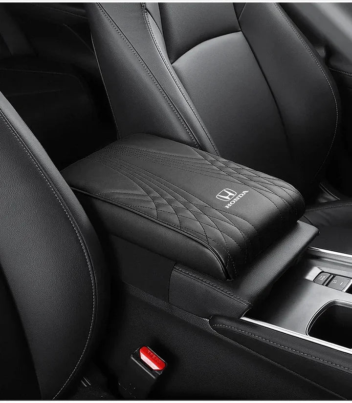 Davy | Exclusive logo armrest cushion for the armrest cover in the car