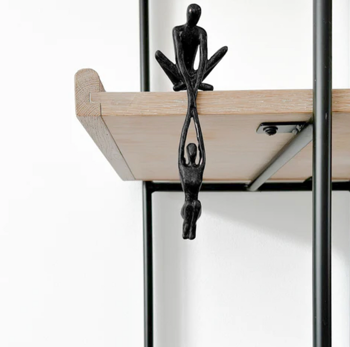 Davy | Figurine Sculpture Interlocking Figures Shelf Decor