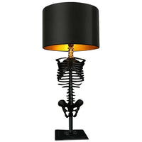 Davy | Lámpara Escultura de Esqueleto Gótico | Iluminación Artística Hecha a Mano