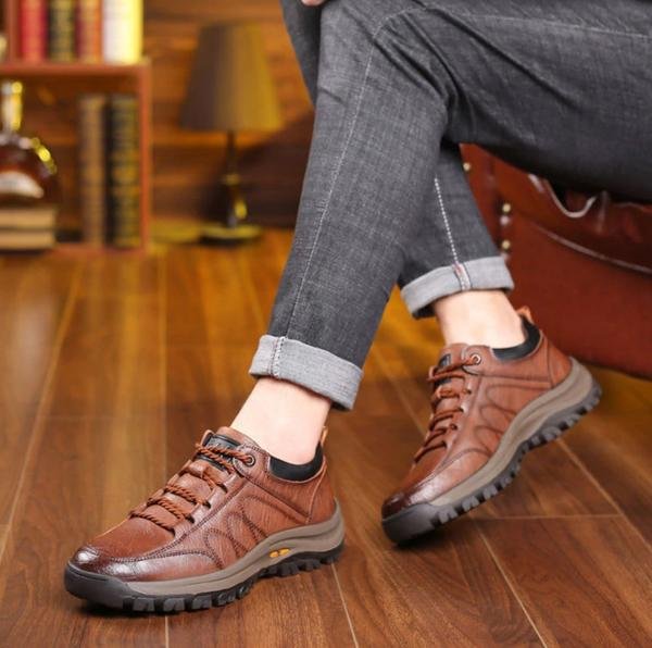 Davy | Hand-Stitched Men's Casual Shoes | Genuine Cowhide Leather | Orthopedic Three-Foot Support Design | Non-Slip Rubber Sole | Water-Repellent & Breathable | Black & Brown
