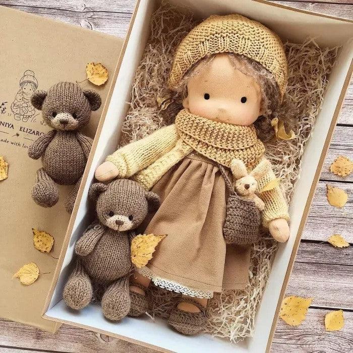 Davy | Handmade Waldorf Doll "Poppi" | 35cm | Organic Cotton & Hypoallergenic Textiles | Educational Toy | Sensory Stimulation