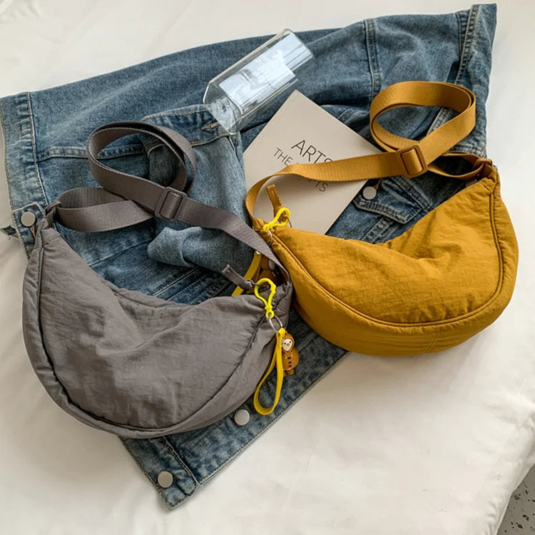 Davy | Haze Bag️ | The fashionable dumpling bag for a stylish outfit