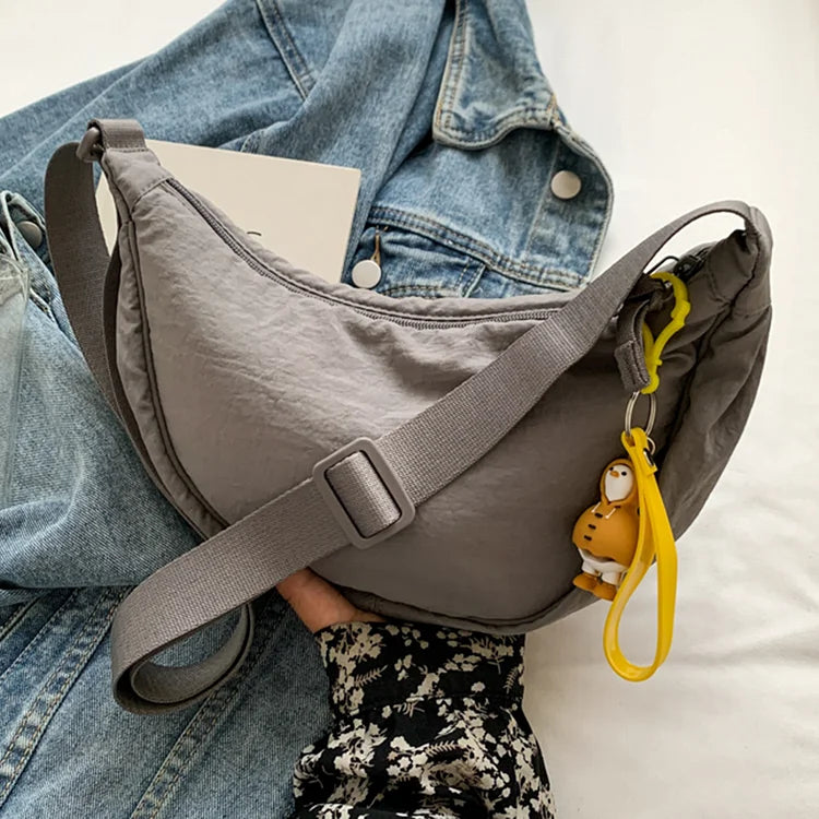 Davy | Haze Bag️ | The fashionable dumpling bag for a stylish outfit