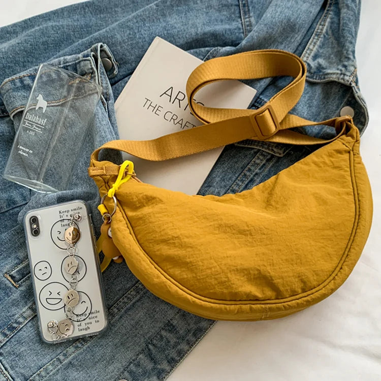 Davy | Haze Bag️ | The fashionable dumpling bag for a stylish outfit