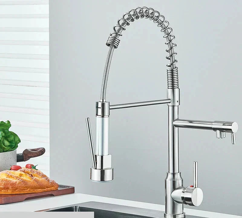 Davy | Kitchen Faucet with Spiral Spout and 360° Rotation