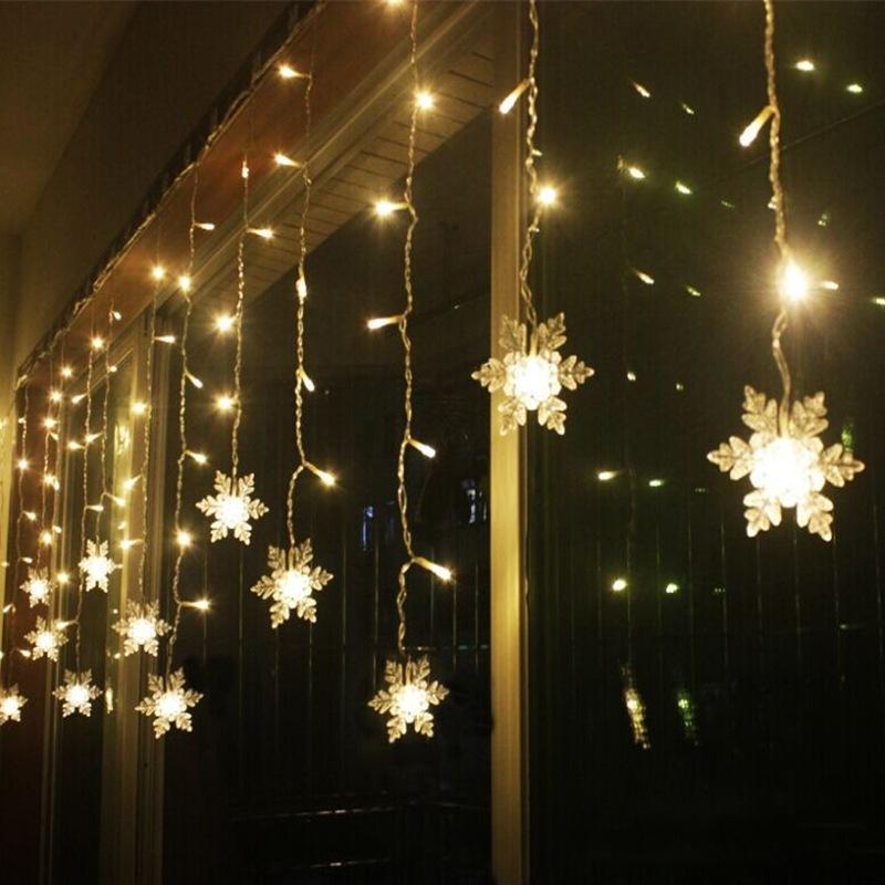 Davy | LED Curtain Light String with Snowflake | Indoor & Outdoor