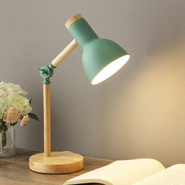 Davy | LED Desk Lamp | Nordic Wood Design