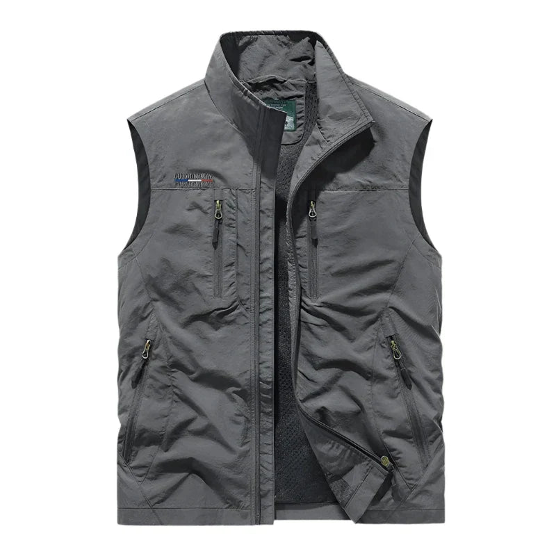 Davy | Men's Waterproof Vest with Zipper Pockets