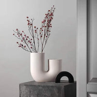 Davy | Curved Ceramic Vase - Modern U-Shape Design