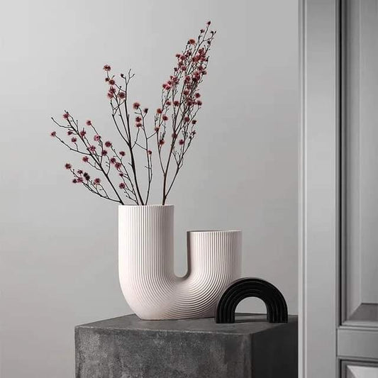 Davy | U-shaped Minimalist Vase