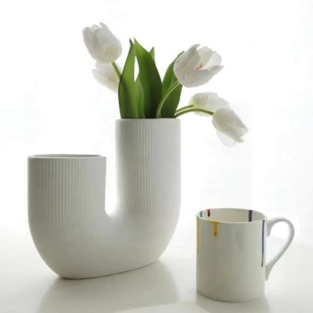 Davy | U-shaped Minimalist Vase
