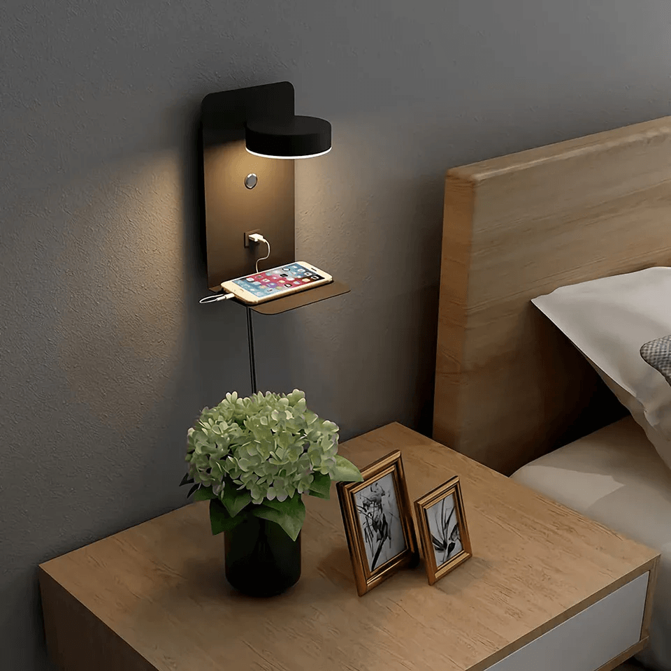 Davy | Wall Lamp with Charger - 330° Adjustable - Charging Station