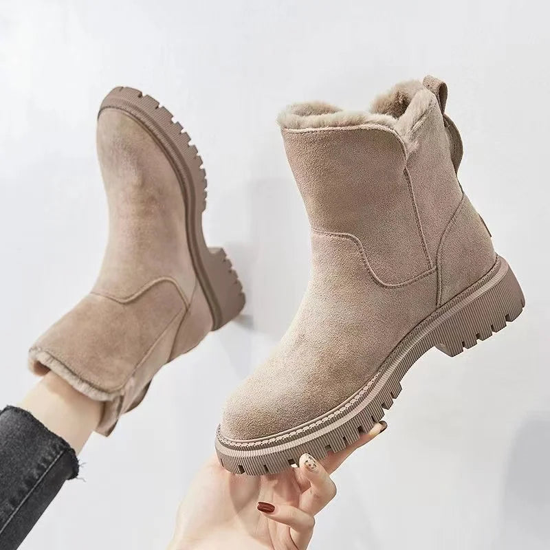 Davy | Winter Boots for Women | Warm, Mid-Height with Short Fur