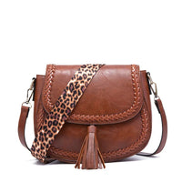 Davy | Sac bandoulière pour femmes avec détail pompon