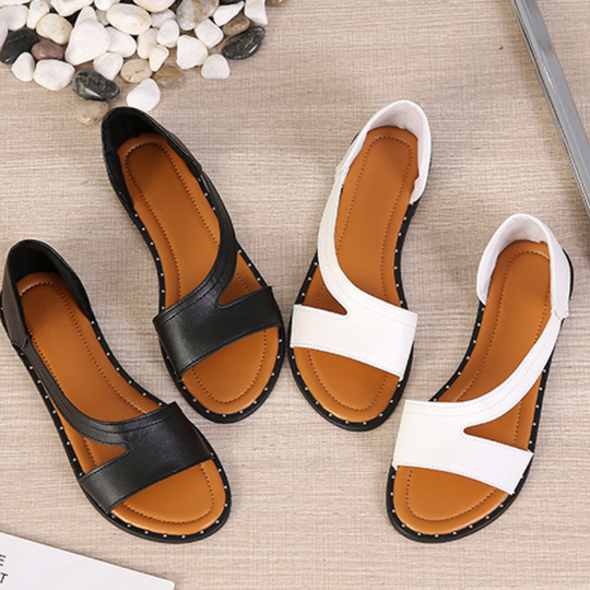 Davy | Women's Flat Sandals with Asymmetrical Straps