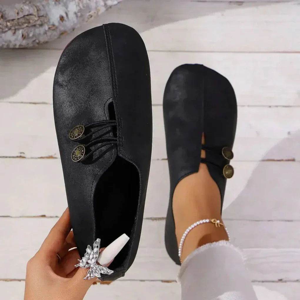 Davy | Women's Flat Shoes with Button Detail