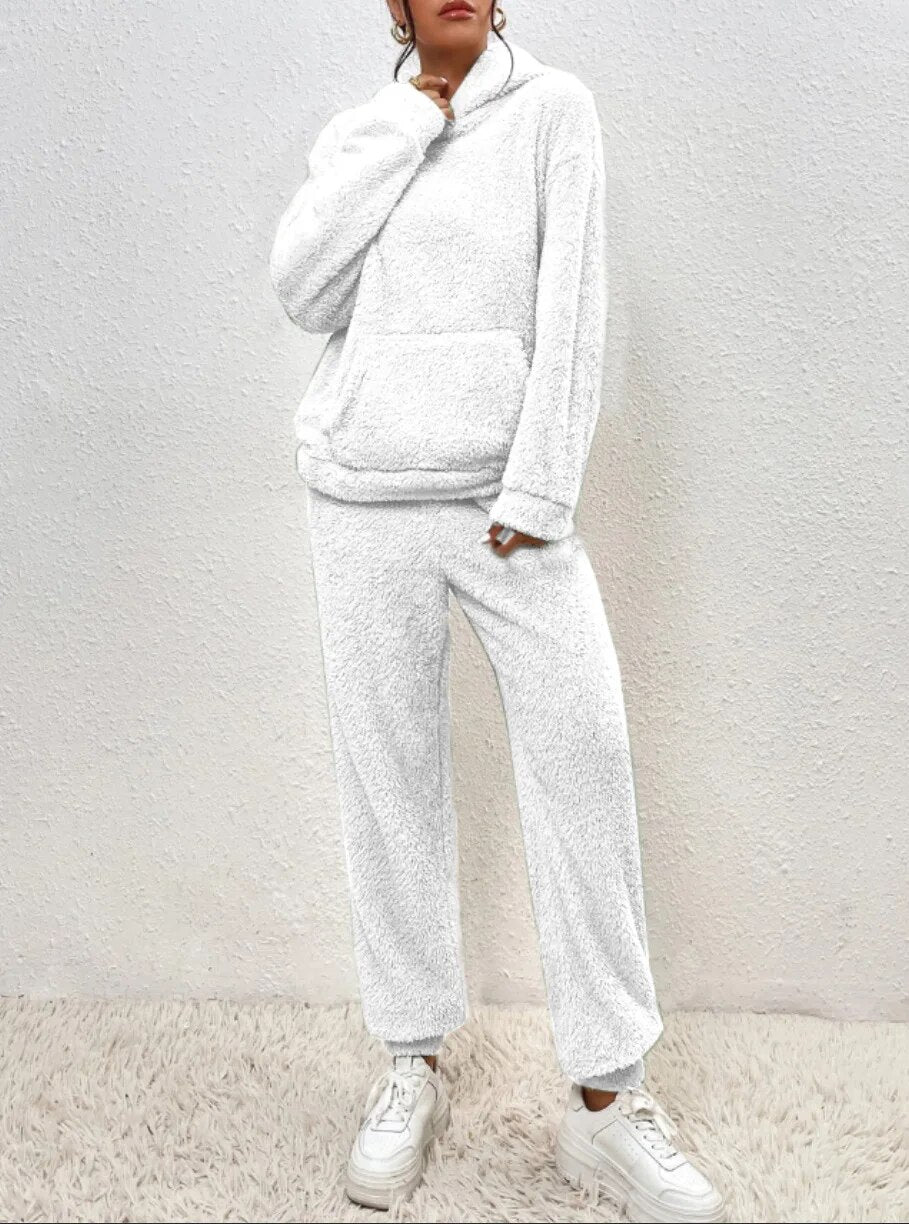 Davy | Women's Hooded Loungewear Set Plush Sweatshirt & Pants