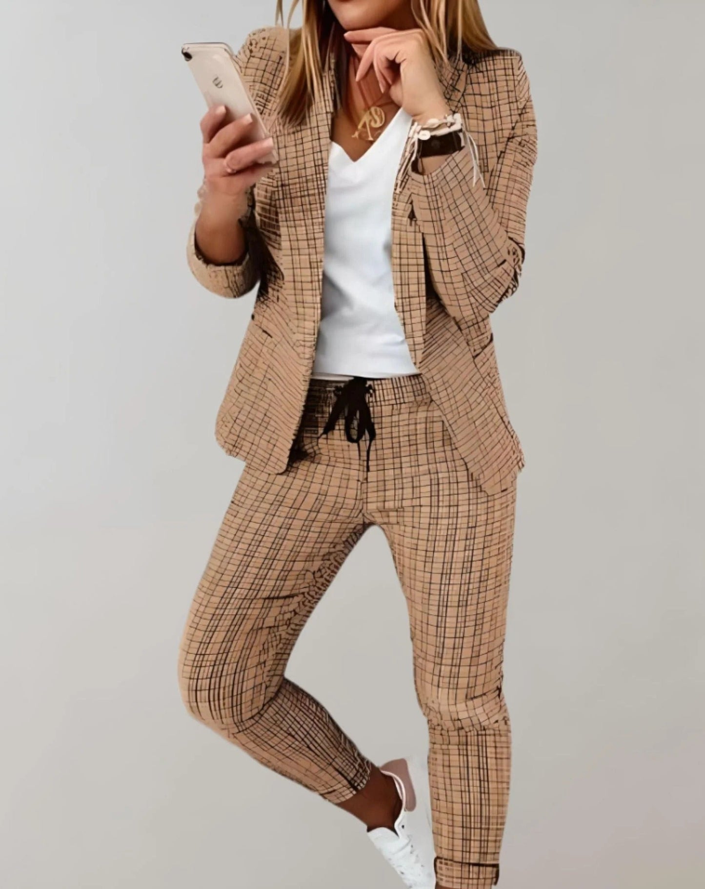 Davy | Women's Plaid Blazer & Trouser Set