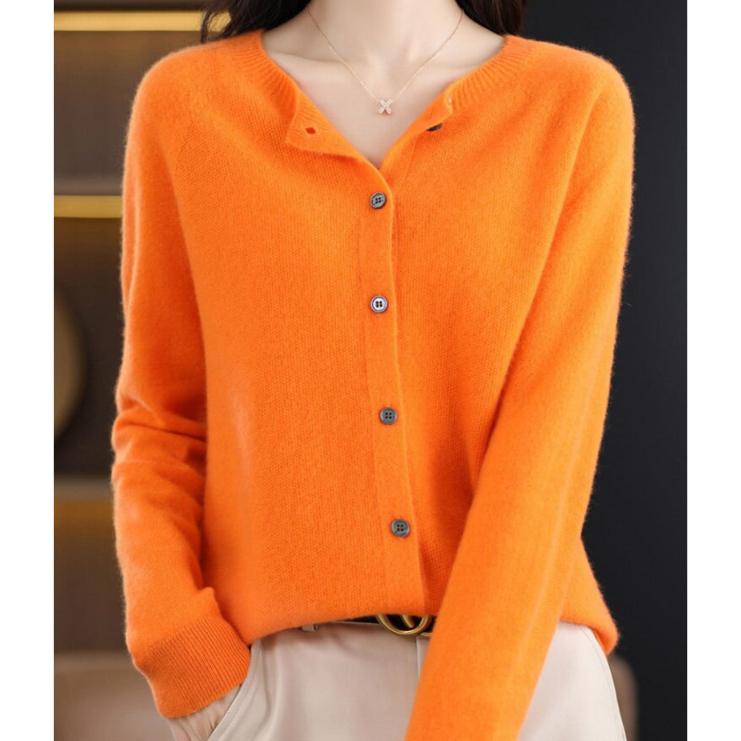Davy Women's Round Neck Cardigan Sweater
