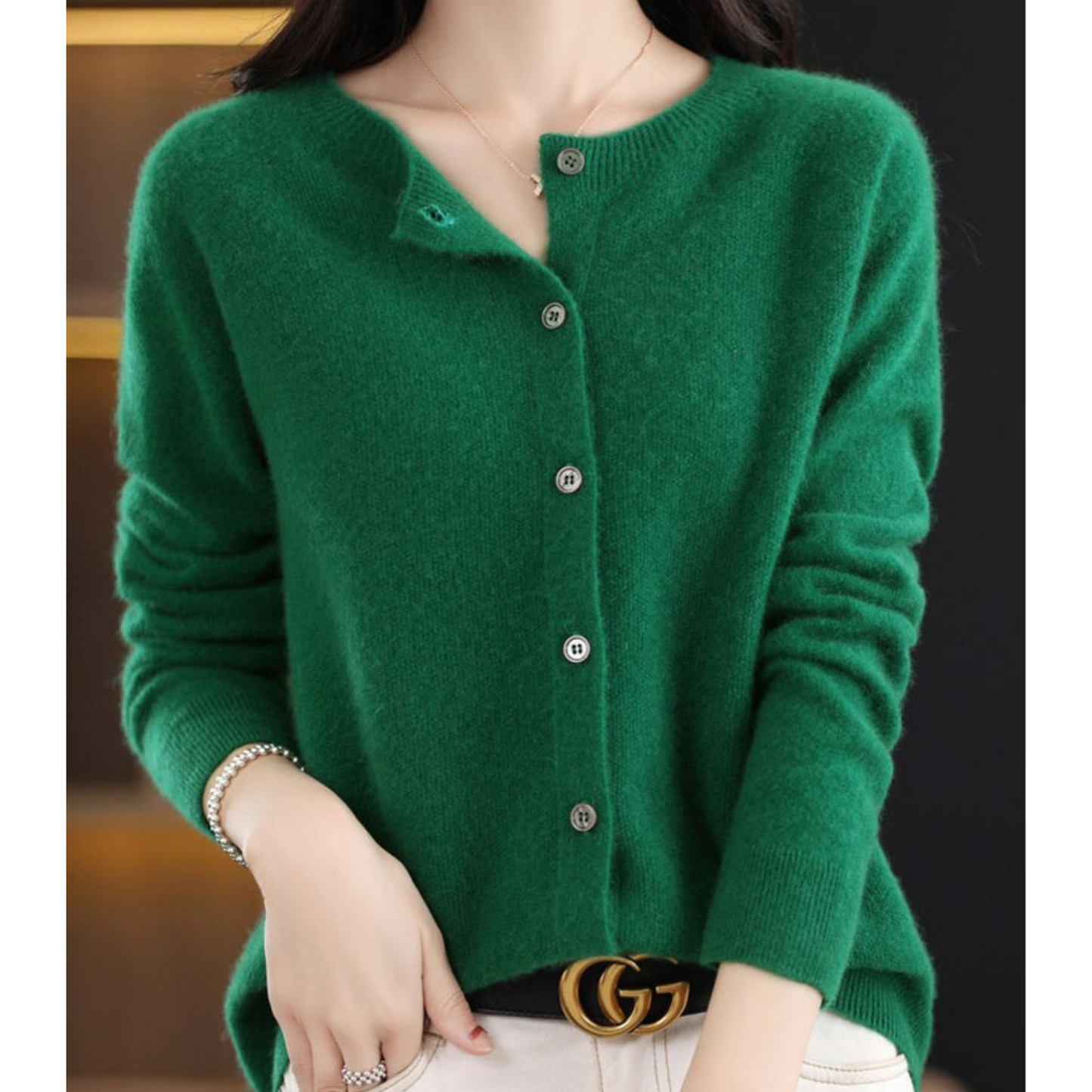 Davy Women's Round Neck Cardigan Sweater