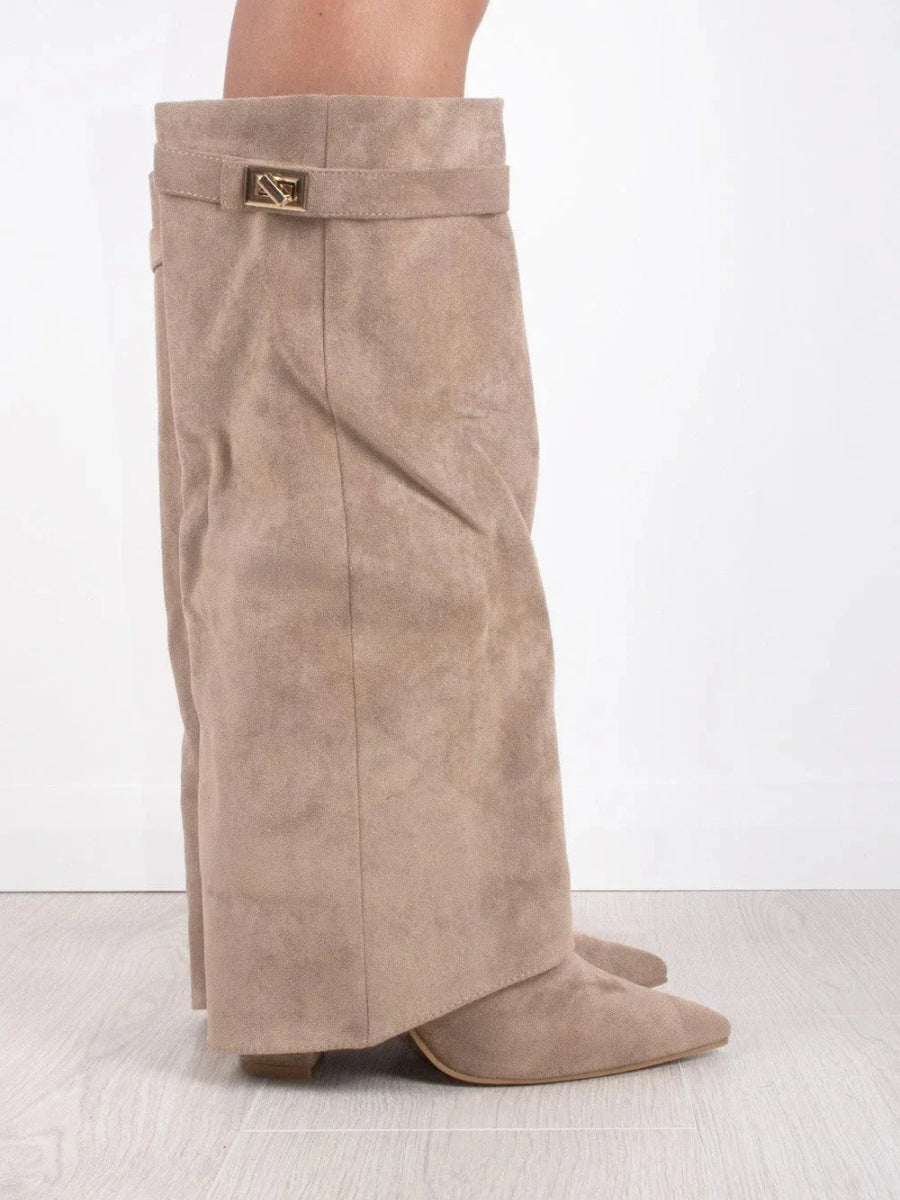 Davy | Women's Shoes in Leather with Metal Details | Everyday