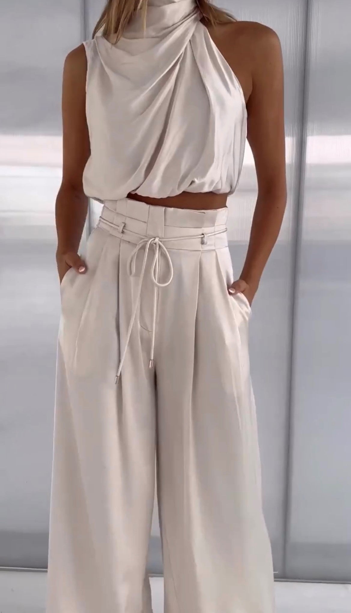 Davy | Women's Sleeveless Drape Top Wide Leg Pants Set