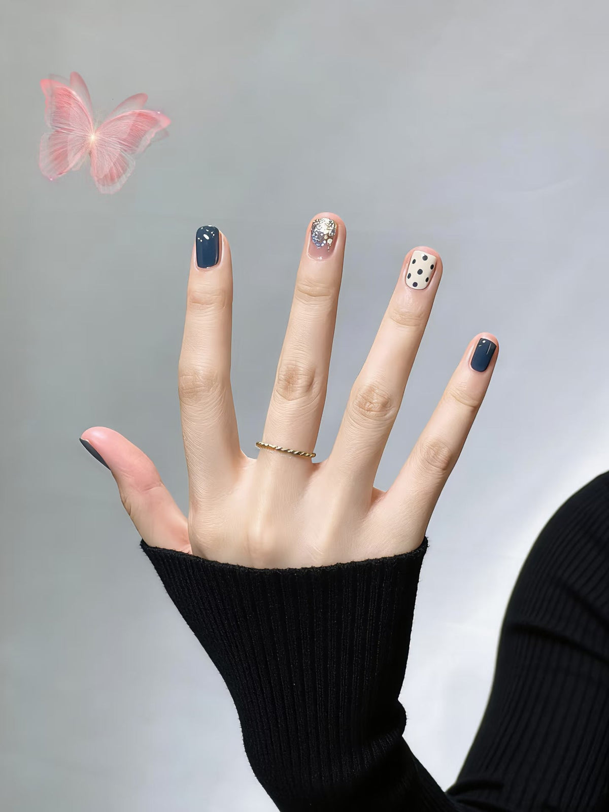 Decorative Press-On Nail Set