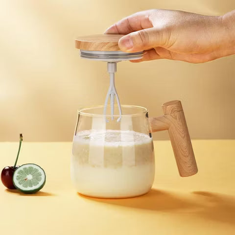 Mug électrique à mélange automatique haute vitesse avec démarrage à un bouton pour boissons chaudes et froides