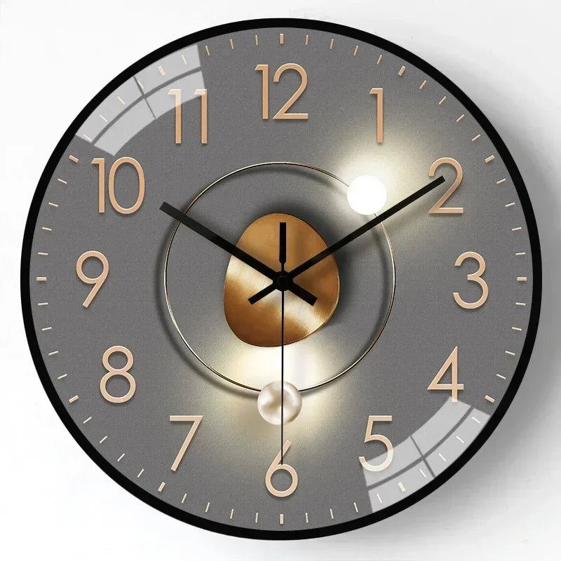 Elegant and Silent Wall Clock Ideal for Any Room