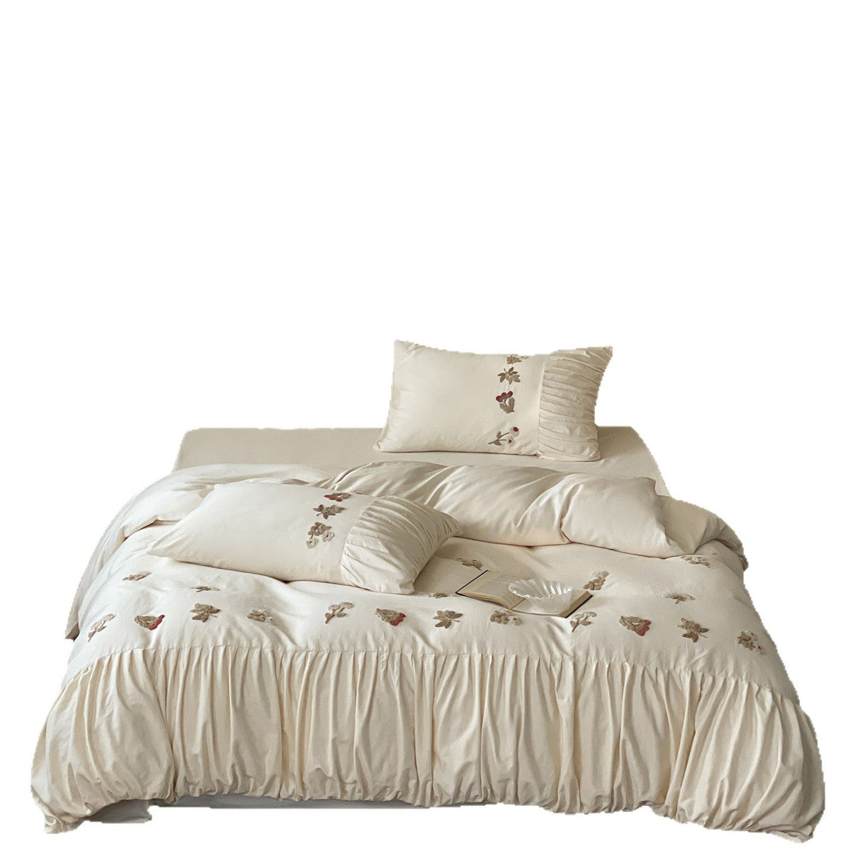 Embroidered Bedding Set with Gathered Duvet Cover and Pillowcases