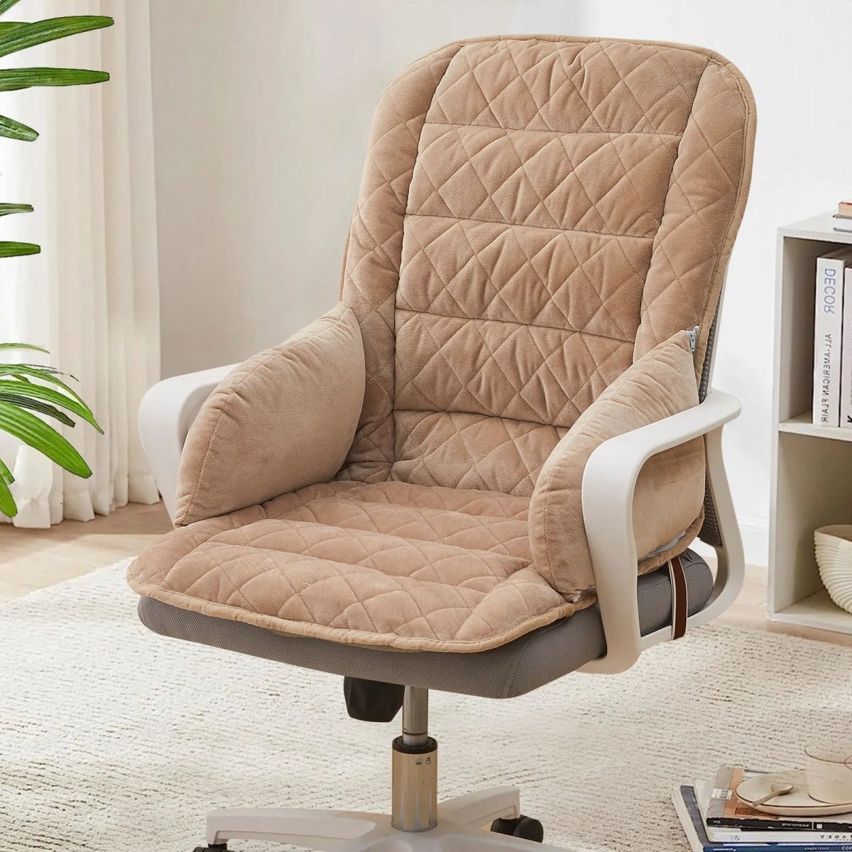 Ergonomic Lumbar Cushion for Upright and Relaxed Seating