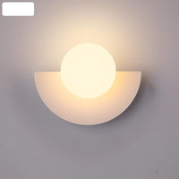 Applique murale demi-ronde style scandinave minimaliste et lumière chaude